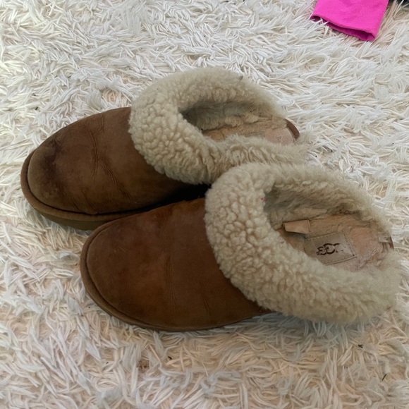 UGG slippers - Picture 2 of 7